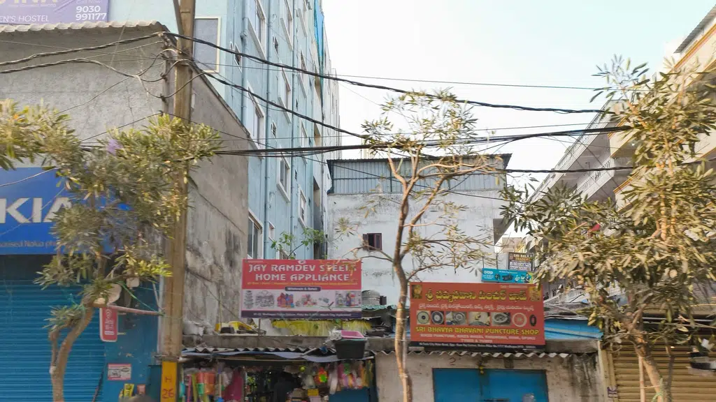 Diabetes Clinic and Lab