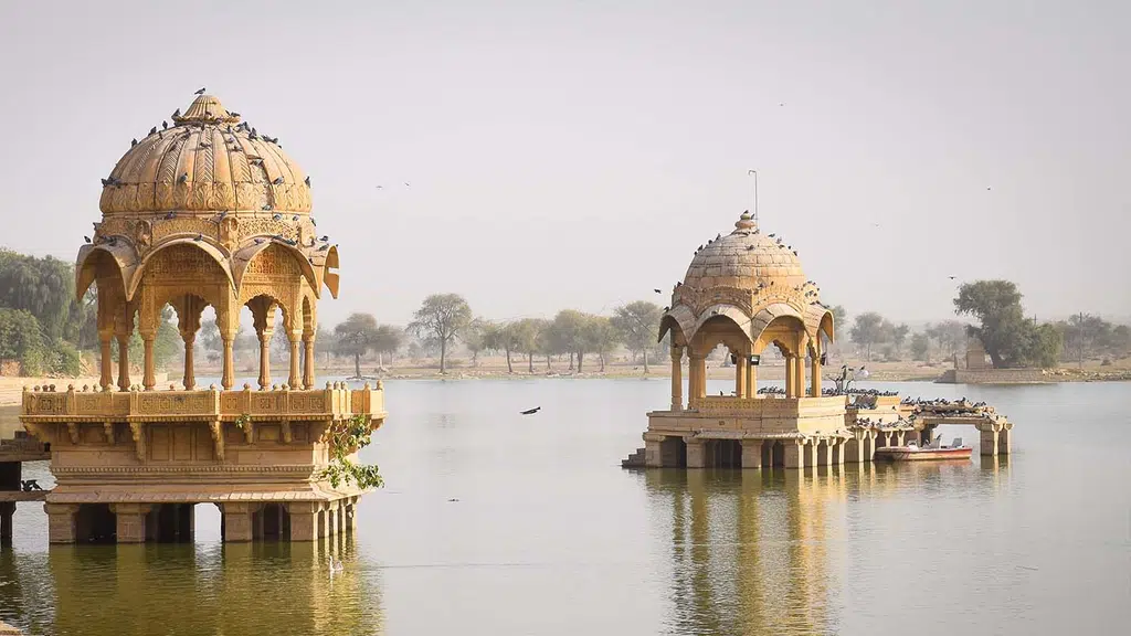 Divine Ganga Tours