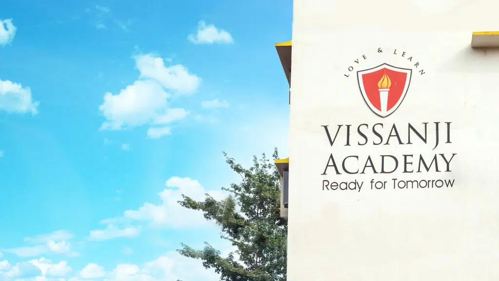 Lady Ratanbai and Sir Mathuradas Vissanji Academy