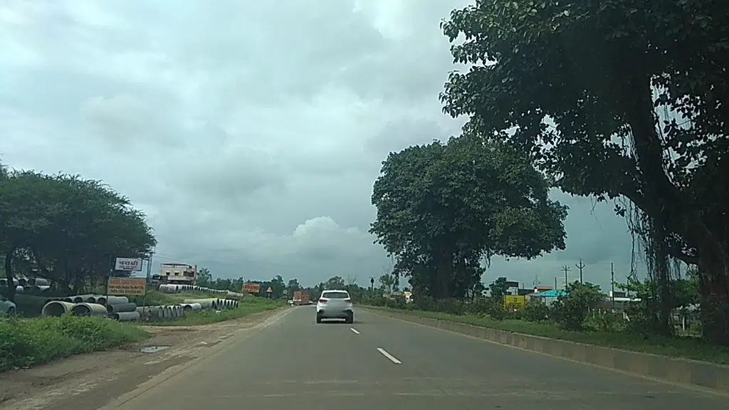 Sangh Tyres