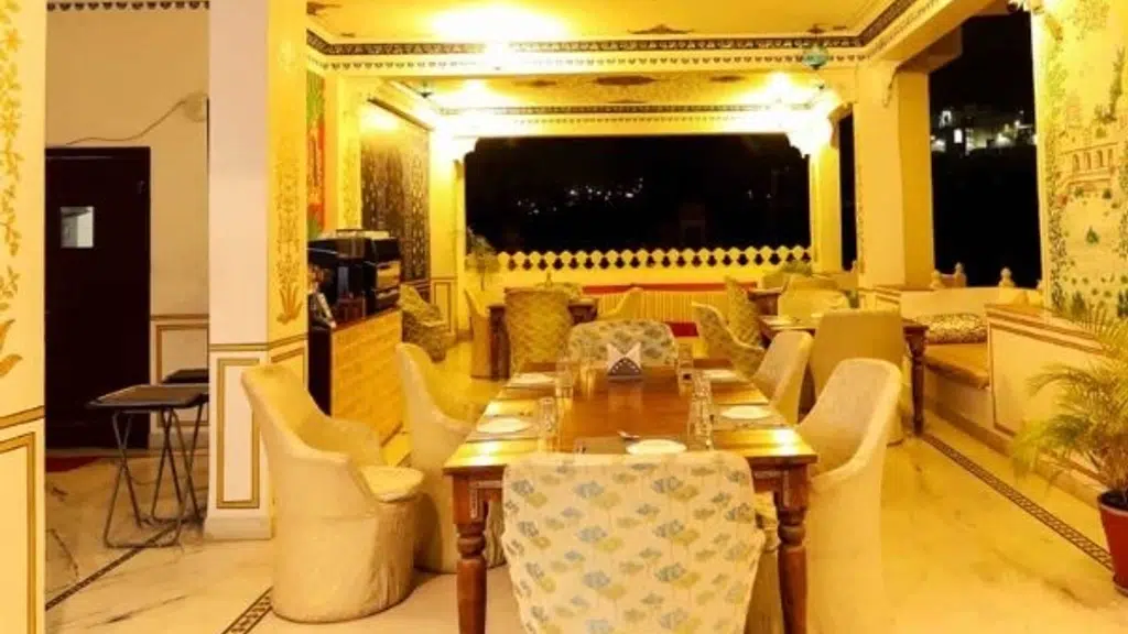 Hotel Boheda Palace