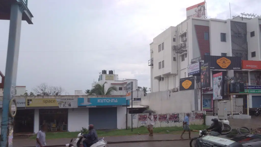 Paavai Fashions
