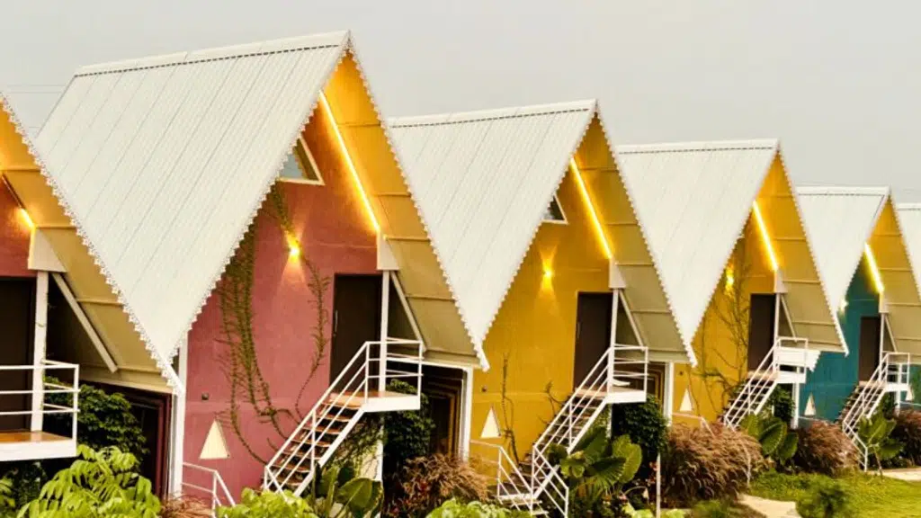 Sakhi Lakeview Resort