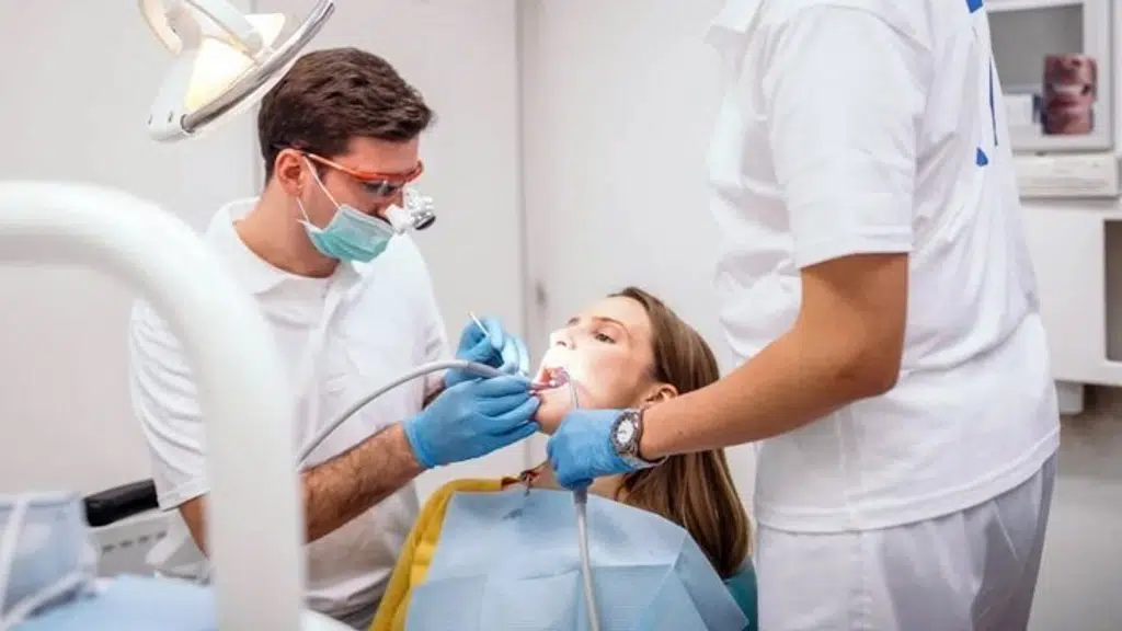 Samyak Shree Charitable Dental Clinic : Best Charitable Dental Clinic