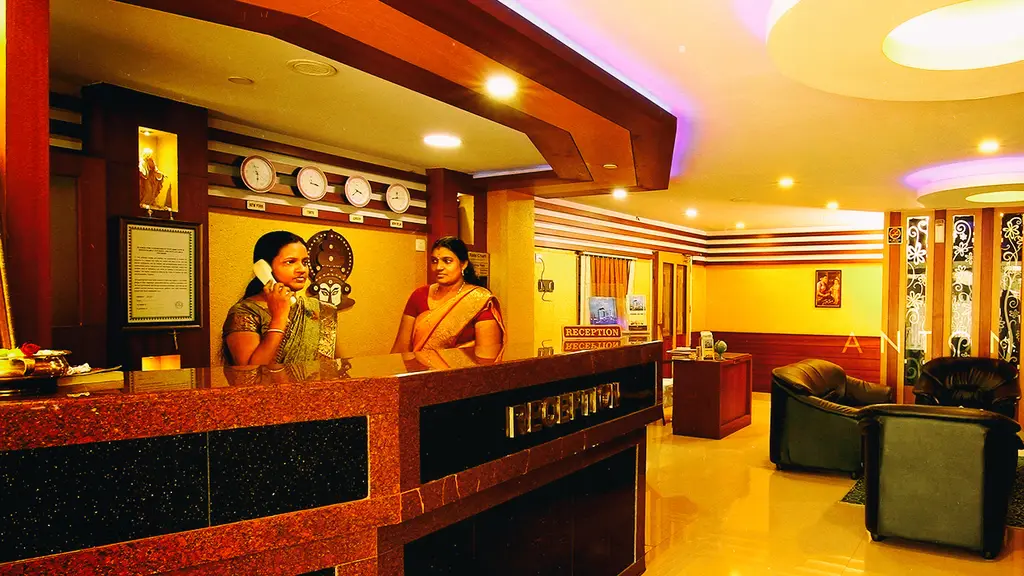Antony's Tower - The Business Hotel