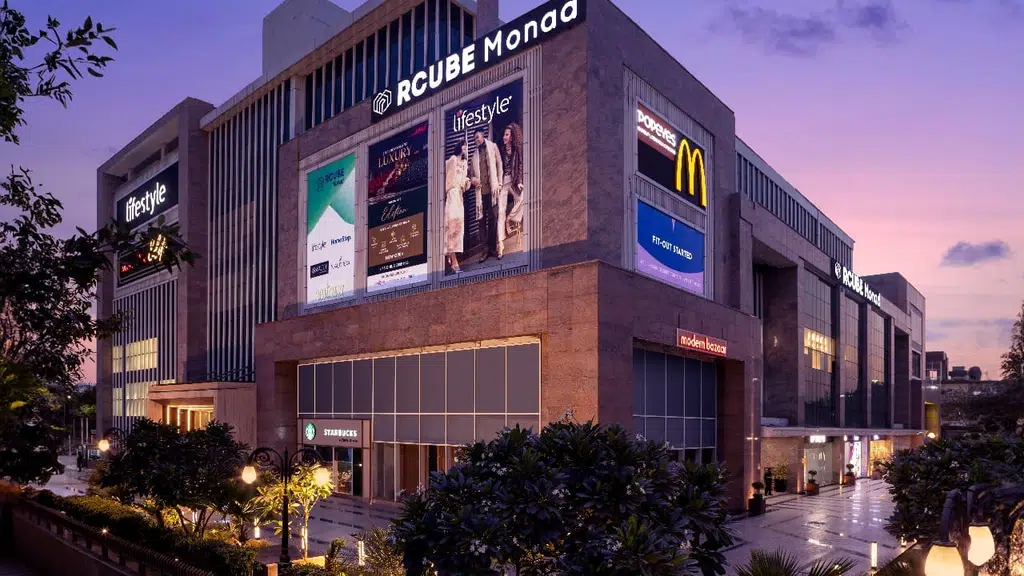 Rcube Monad Mall, Pitampura