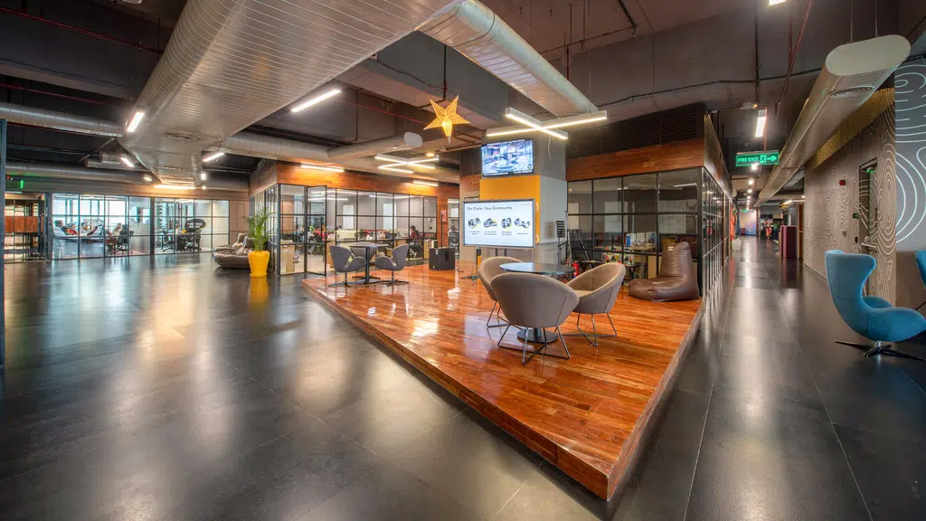 The Circle - Coworking Space at Palm Spring Plaza