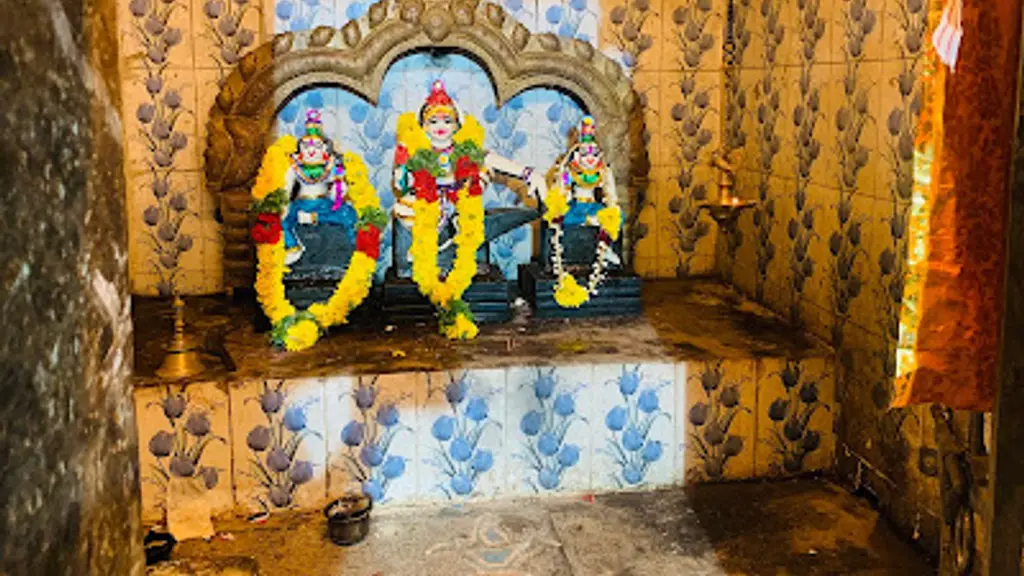 கருப்பசாமி திருக்கோவில் மேகலிங்க சாஸ்தா துணை Kadanganeri