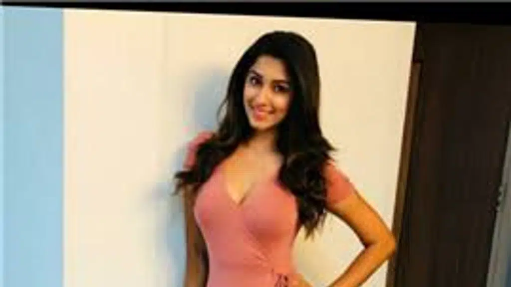 kajal friendship jobs available