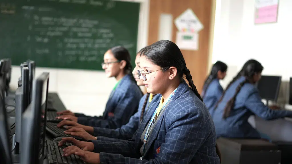 Sapient Pinjore