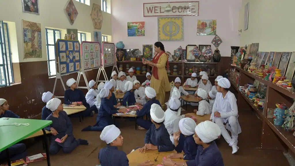 Akal Academy KHICHIPUR