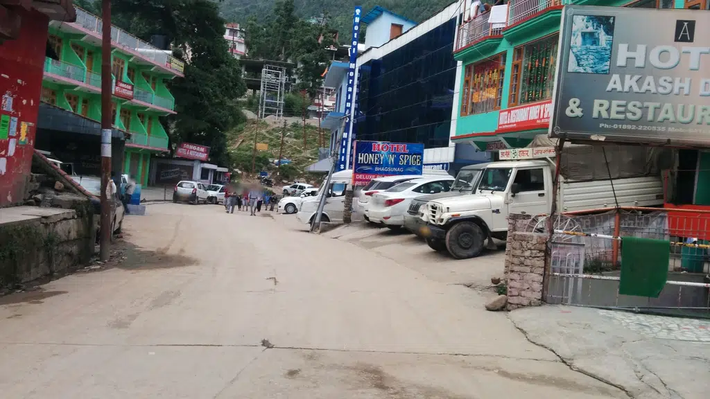 Om Shanti Punjabi Vaishno Dhaba