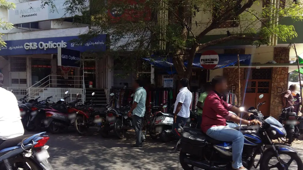 Domino's Pizza | Mission Street Puducherry