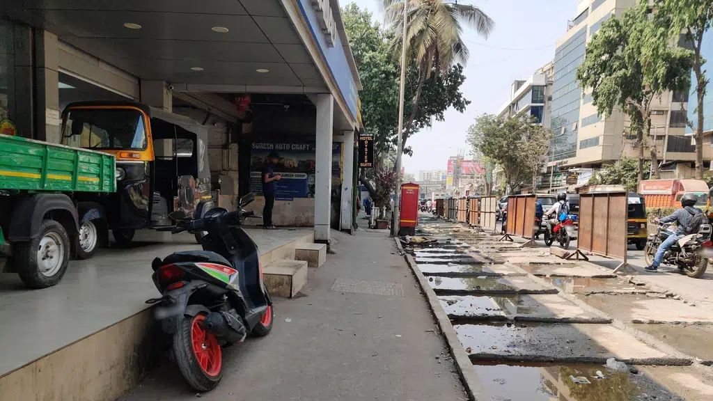 Suzuki Motorcycle (Dream Suzuki, Mumbai, Andheri West)