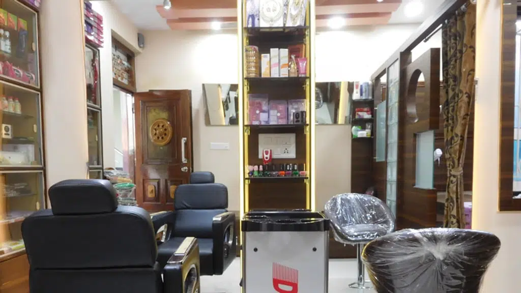 Rajnigandha Salon & Academy