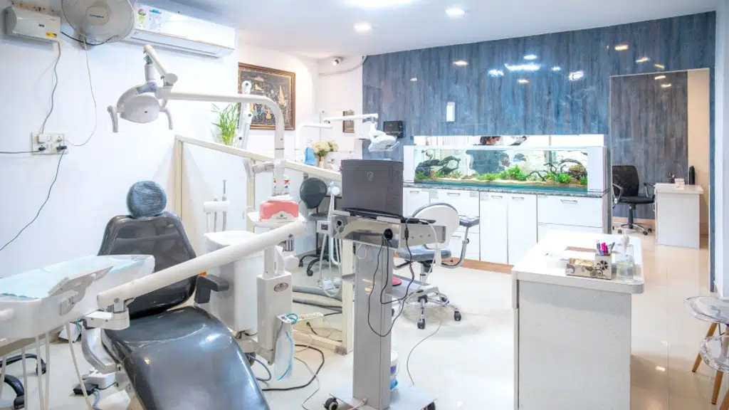 The Dental Square