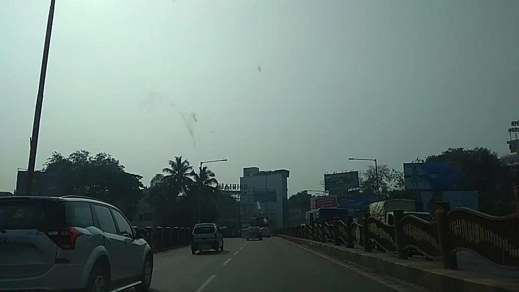Lakdi Bridge