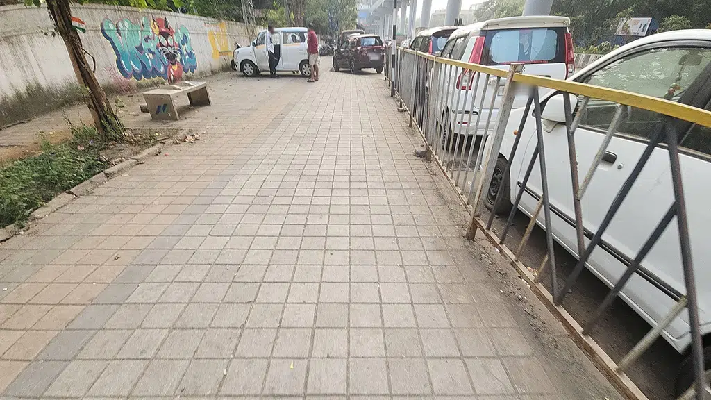 Nexa Kandivali New Link Road