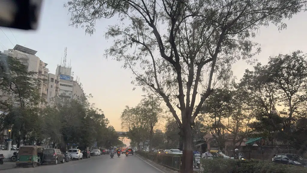 SAL Hospital and Medical Institute