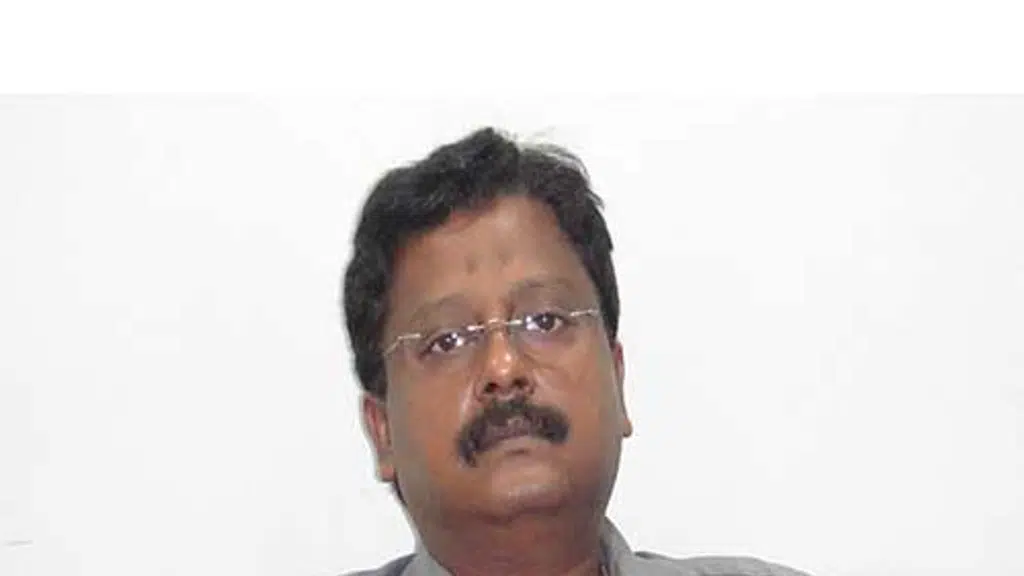 Dr. Hironmoy Sil's Best Professional Physiotherapy Care