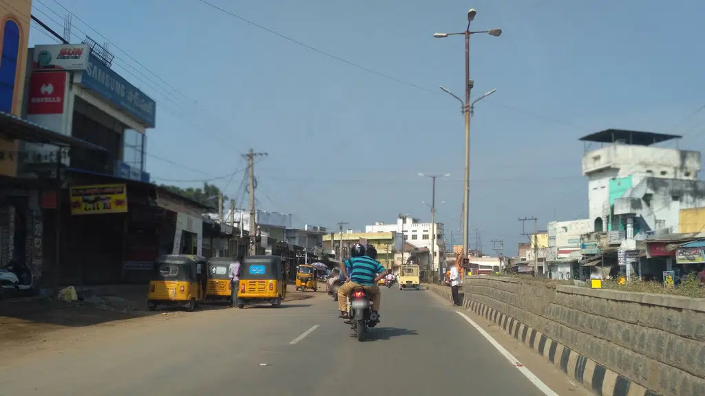 Sangeetha Gadgets - Yellandu 2 Tagore Hospital