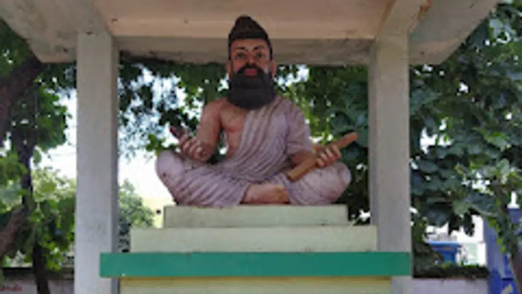 Govt higher secondary school sholavaram