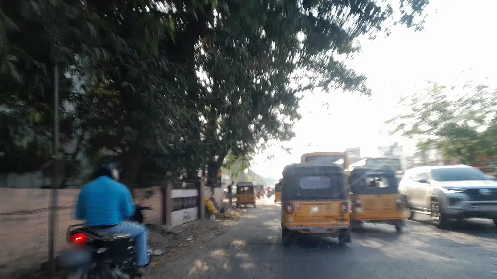 YOURTAXISTAND