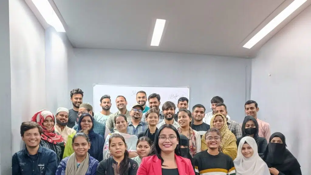 Spreading Skills English language Institute Dubbaga | Spoken English | Personality Development | Public Speaking | Interview