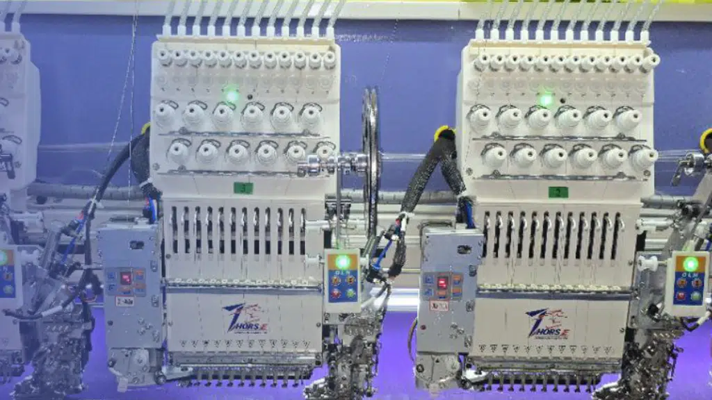 7Horse Embroidery Machine