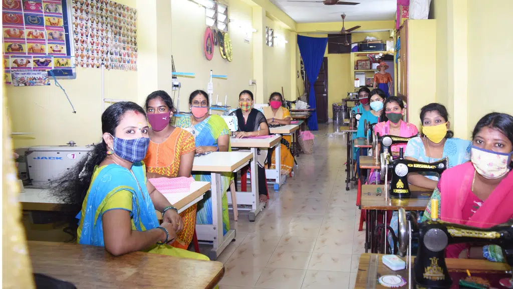 Priya Tailoring Institute for Fashion Designing
