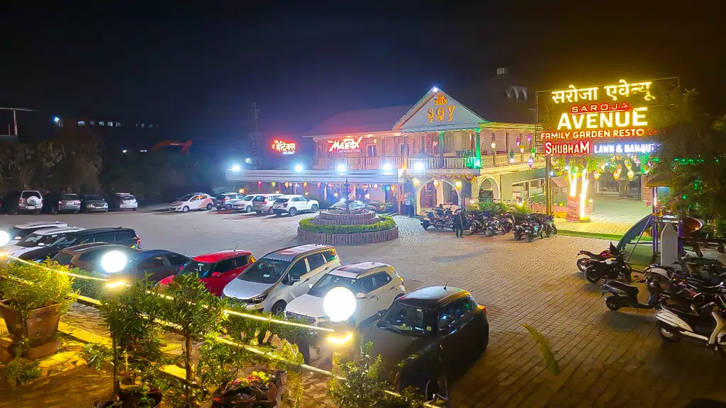 Saroja Grand Villa Resort