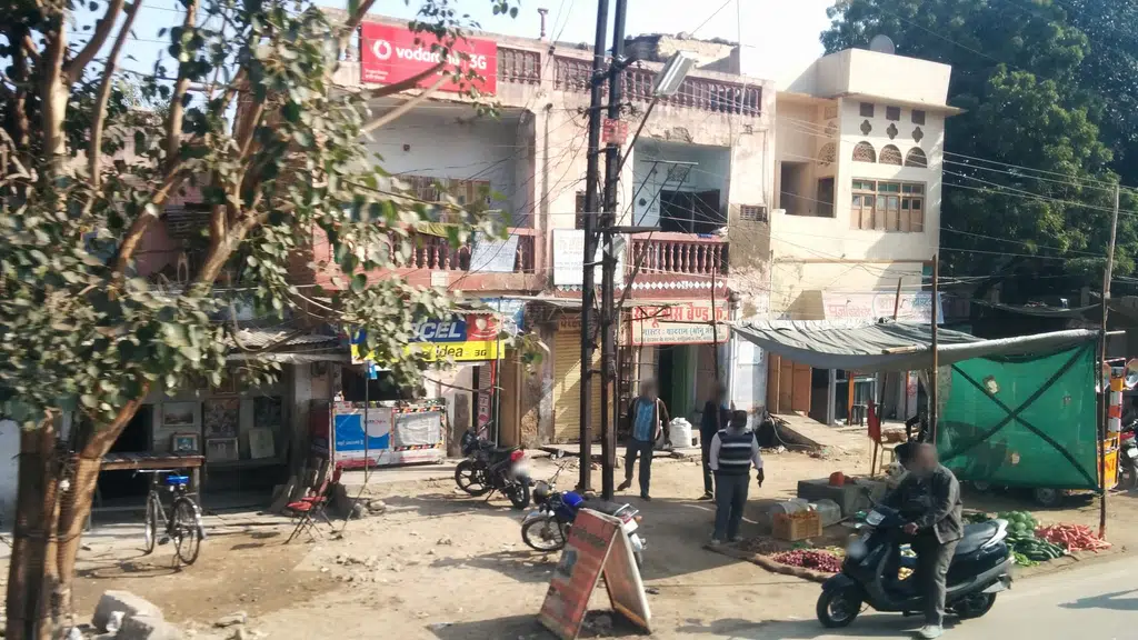 Chhabra Tour and Travels