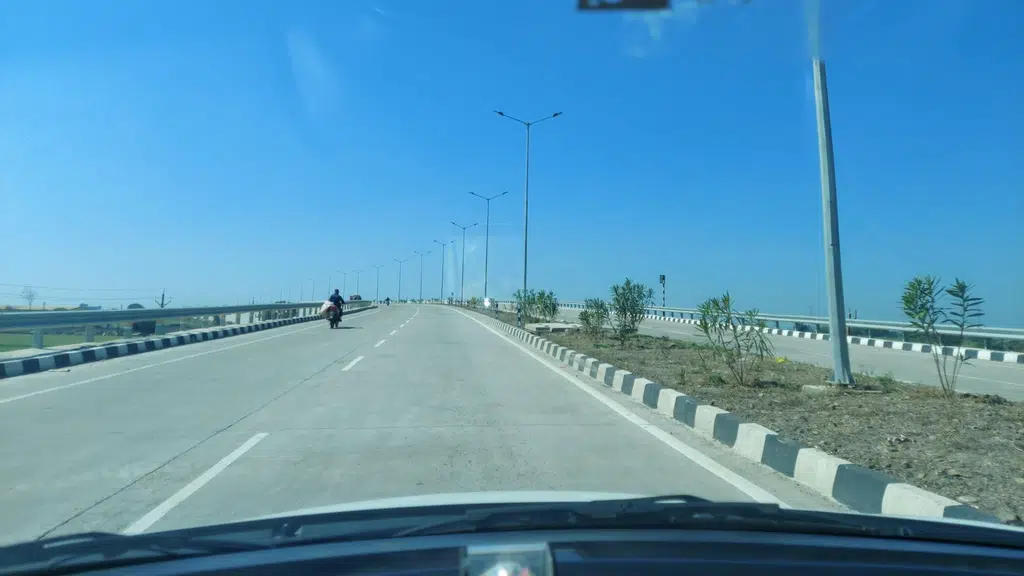 Bade Hanuman Ji Statue Shree Kailash Kuti, Bypass Road Dewas Madhya Pradesh