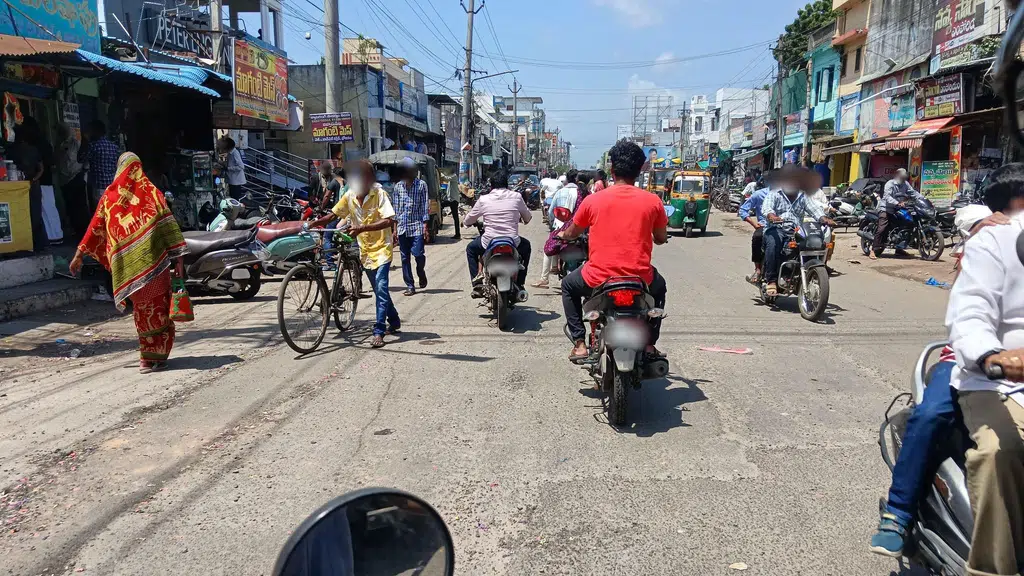 Vasavi Modern Super Market