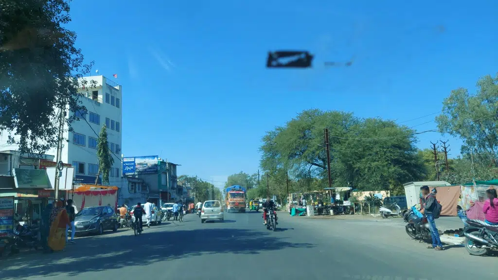 Gaytri Laghu Udyog Narvar Jhala