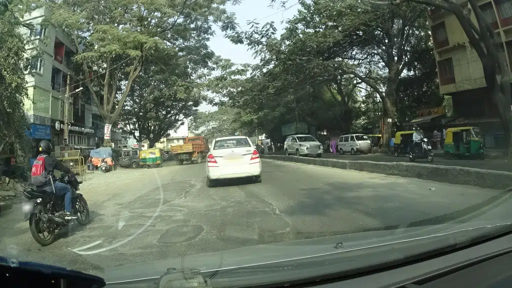 Shivananda Circle Bus Stop
