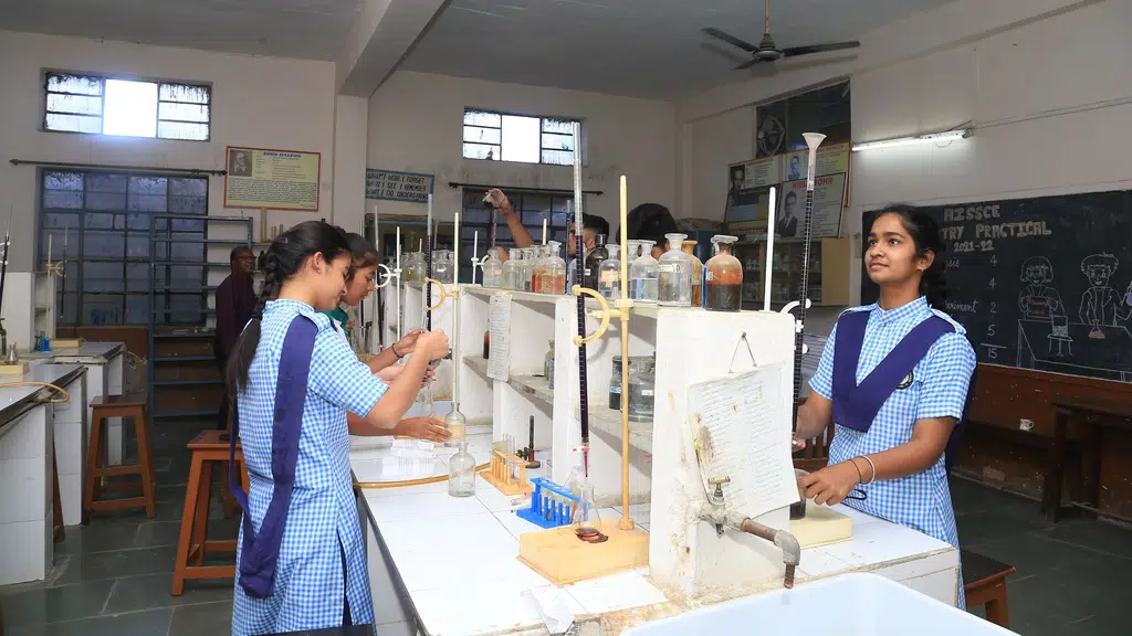 New Look Central School , Bhilwara