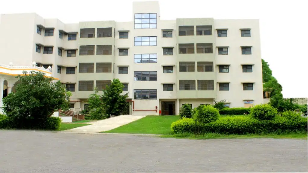 MES Hospital and Diagnostic Centre