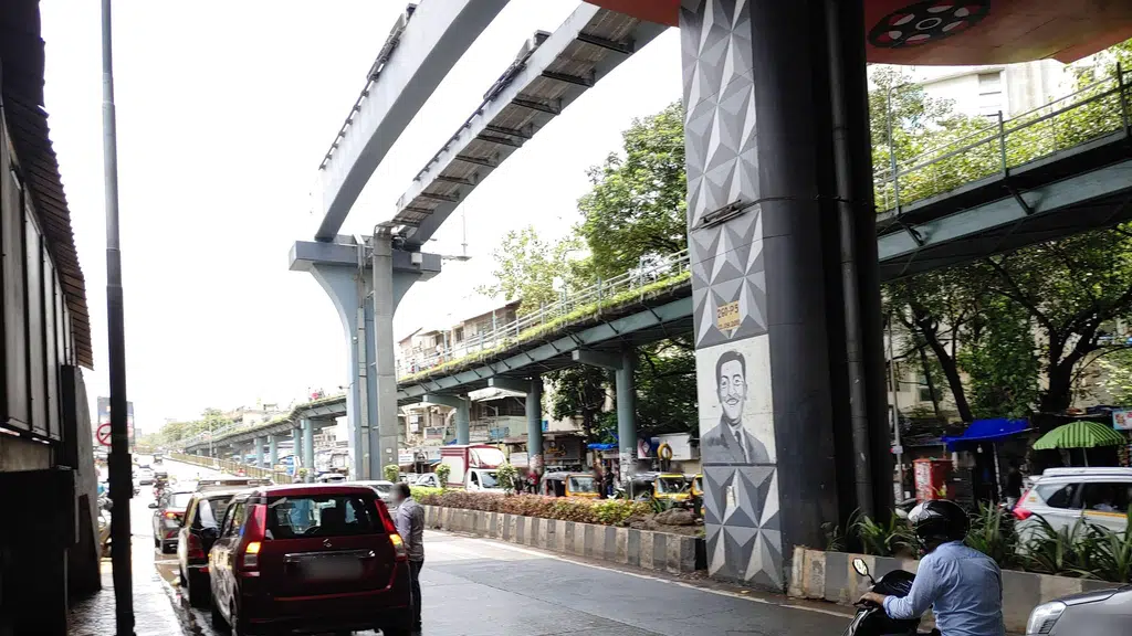 Chembur monorail station