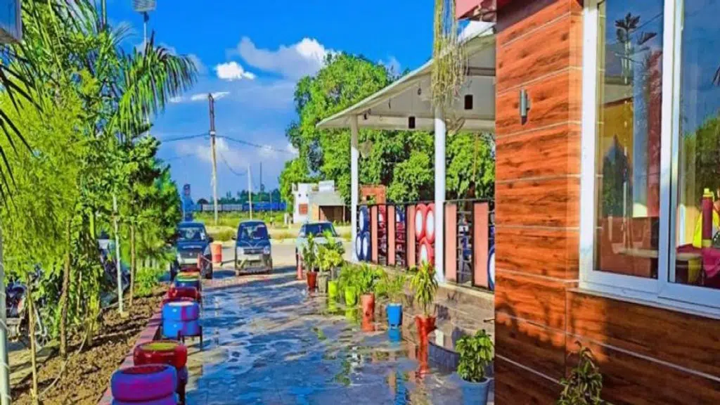 MOTEL NH56