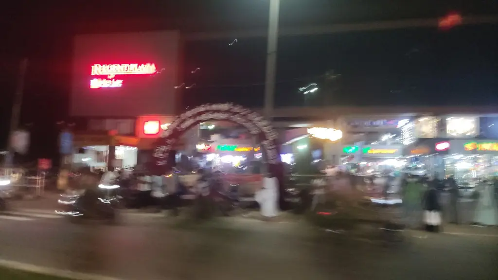 Dinesh Metro Salon Ramanattukara