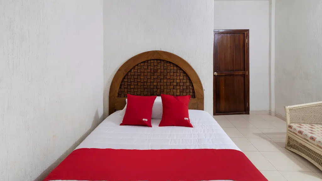 OYO Home 16702 Luxurious 2BHK