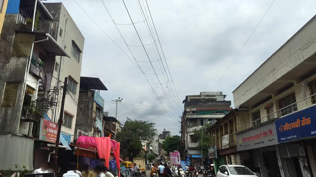 Kolhapur – New Mahadwar Road