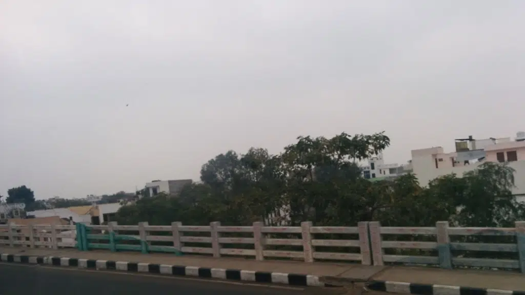Mahindra Departmental Store