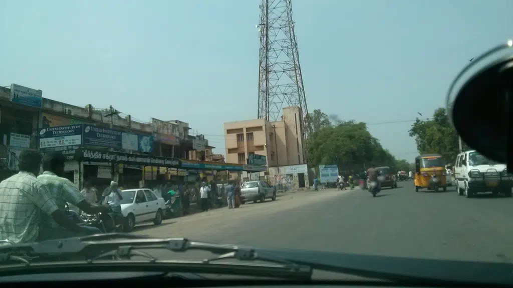 Poorvika Mobiles