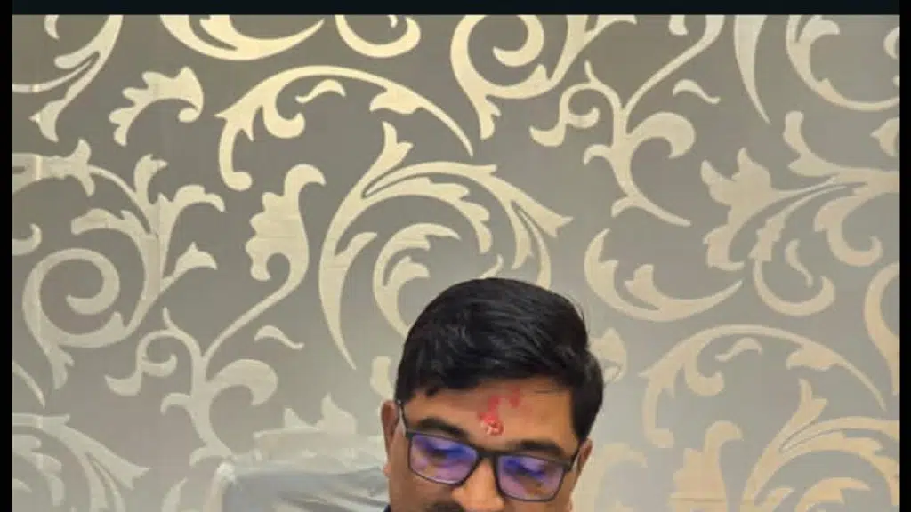 Adv Swapnil Yewale