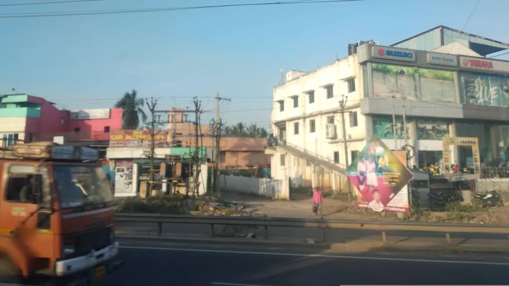 Suzuki Motorcycle (Krithi Suzuki, Chennai, Red Hills)