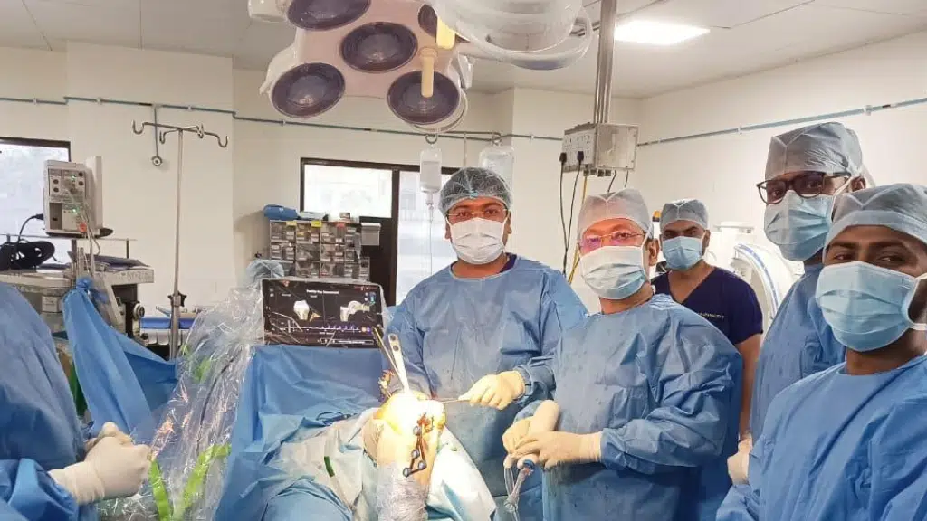 Dr. Soumya Chakraborty, Consultant Orthopaedics & Joint Replacement Surgeon