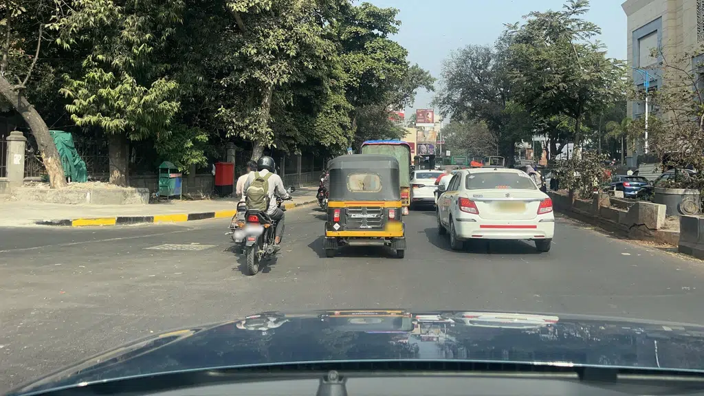 La' Monte Carlo, Pune.