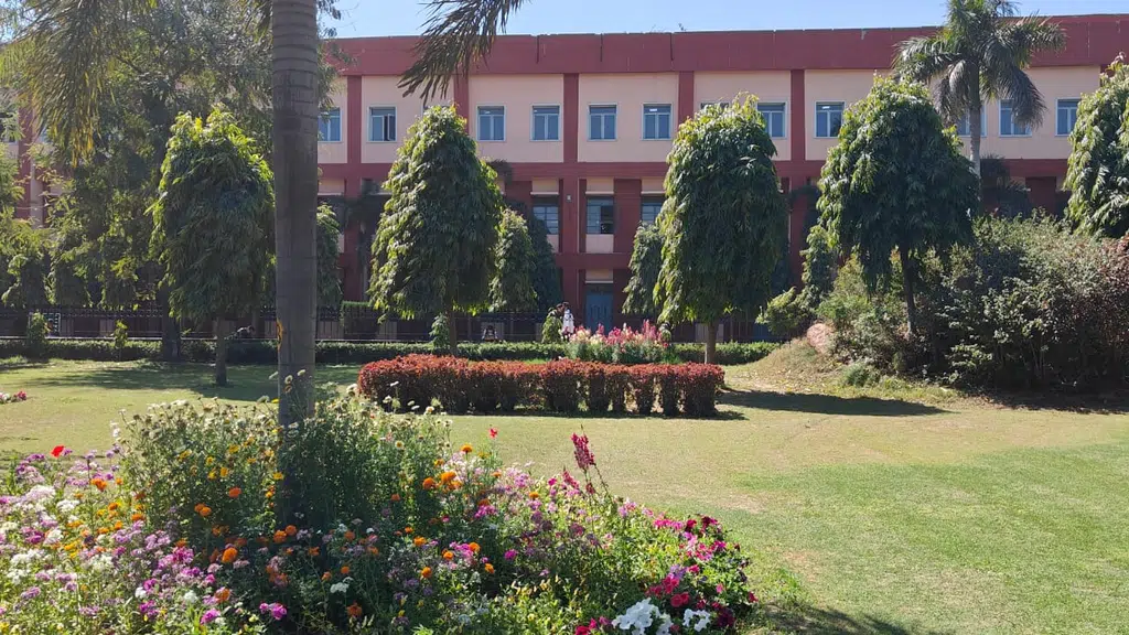 Atma Ram S D College